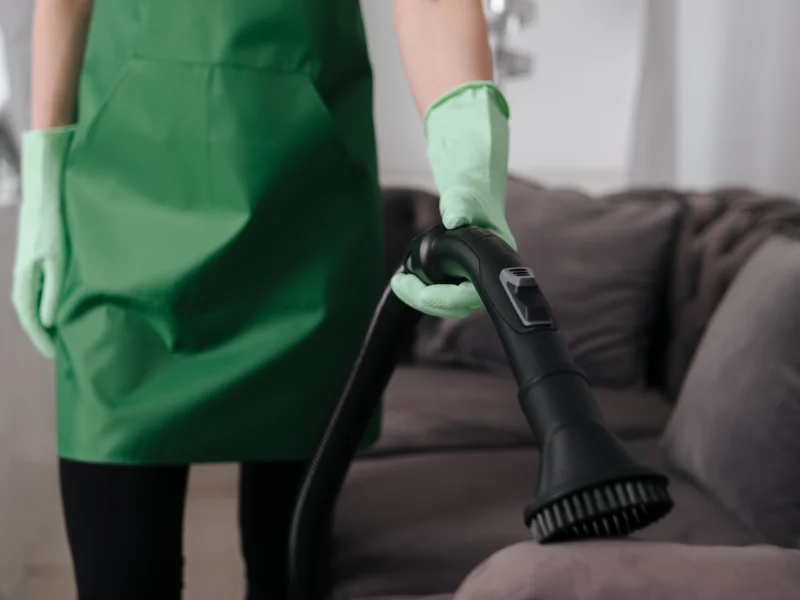 Уборка после потопа в Твери