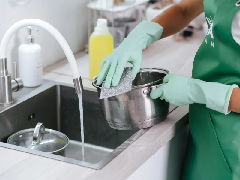 Химчистка мягкой мебели с выездом на дом в Твери